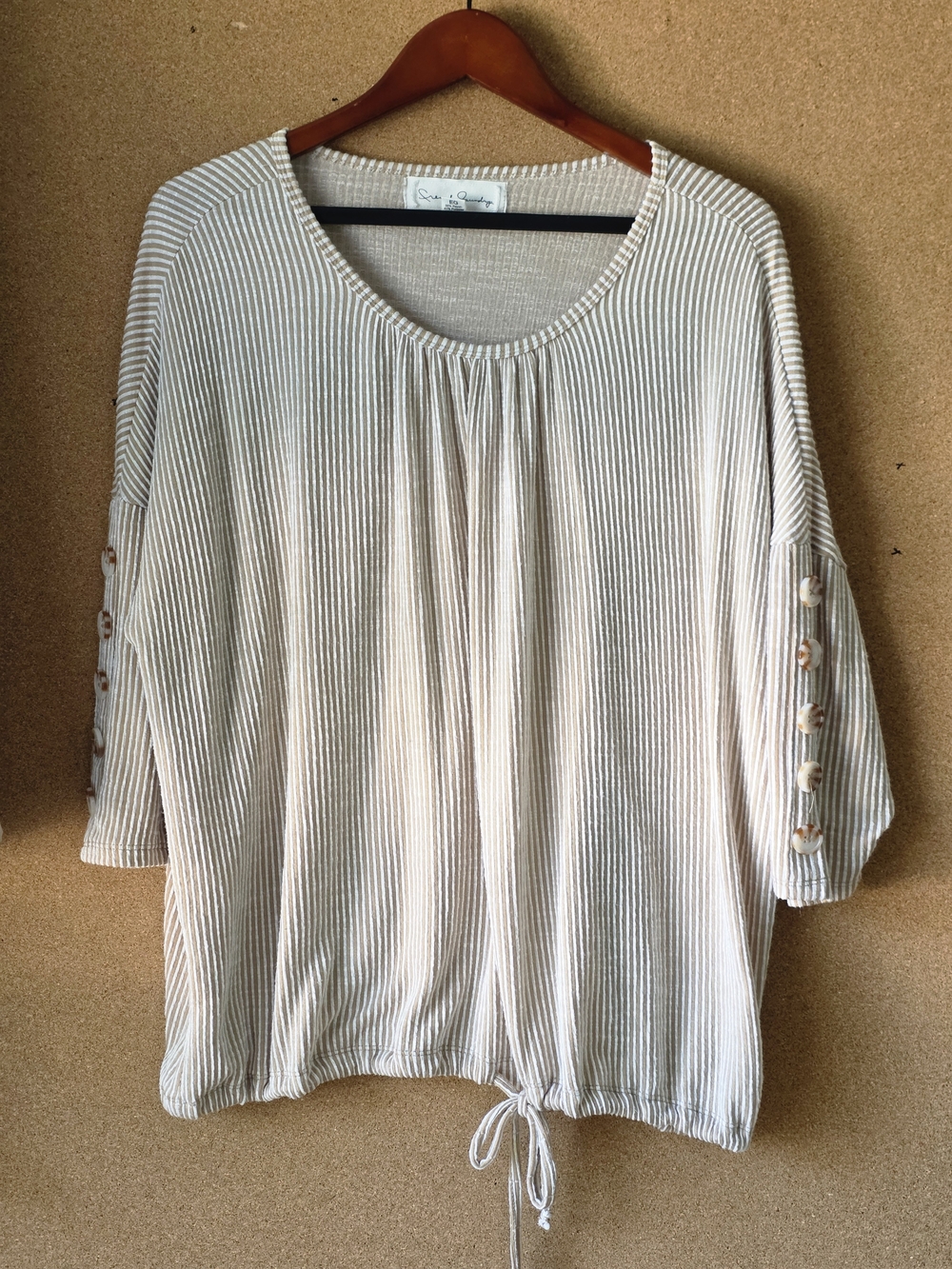 French Laundry Women’s XL Neutral Stripe Top Button Sleeve, Drawstring Hem